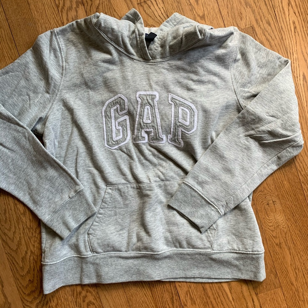Gap Sweatshirt